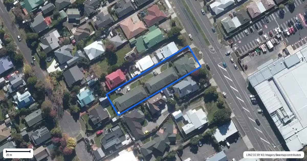 Property context map for 74 Albert Street, Palmerston North