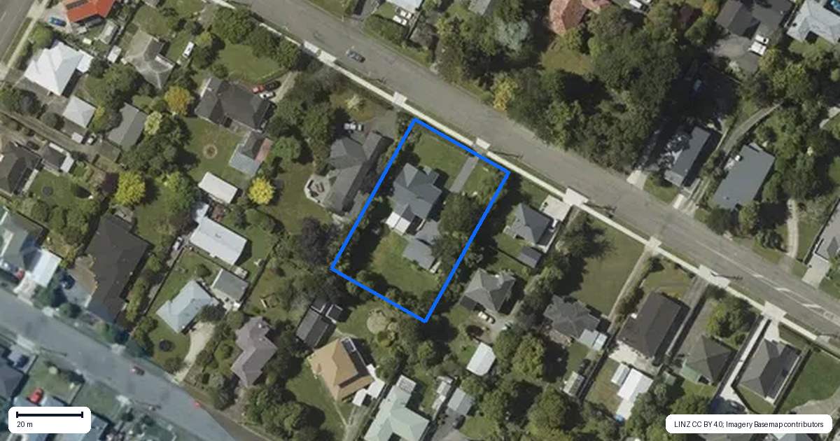 Property context map for 43 Kawiu Road, Levin