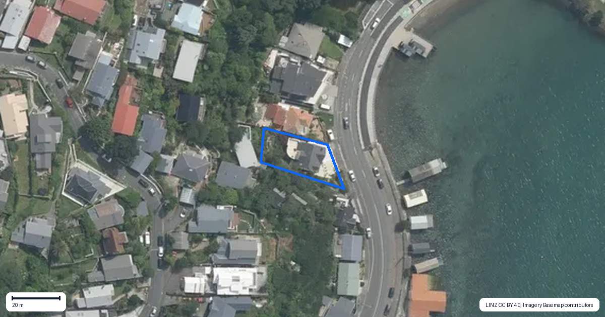 Property context map for 412 Evans Bay Parade, Hataitai, Wellington
