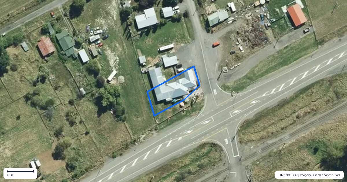 Property context map for 2 Onslow Street West, Ohingaiti, Kimbolton