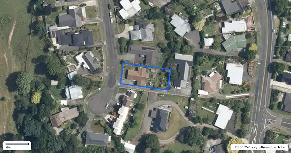 Property context map for 13 Ranui Place, Feilding