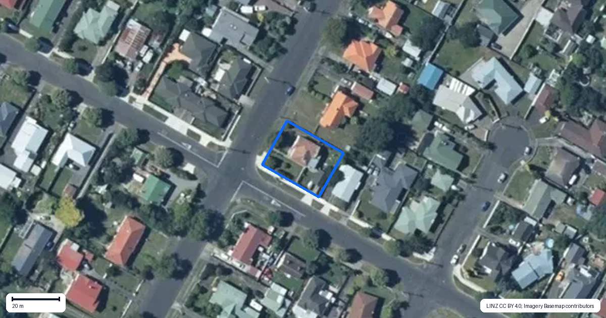 Property context map for 28 Princes Street, Levin