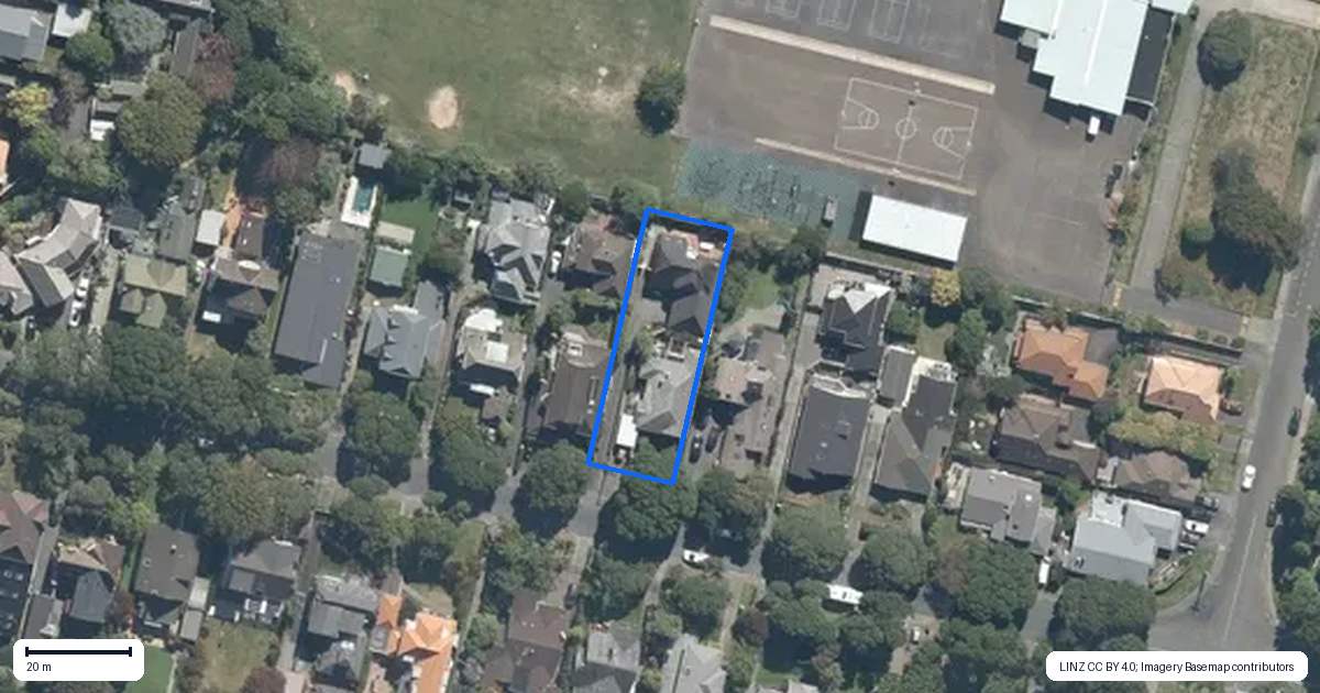 Property context map for 19 Hinau Street, Woburn, Lower Hutt