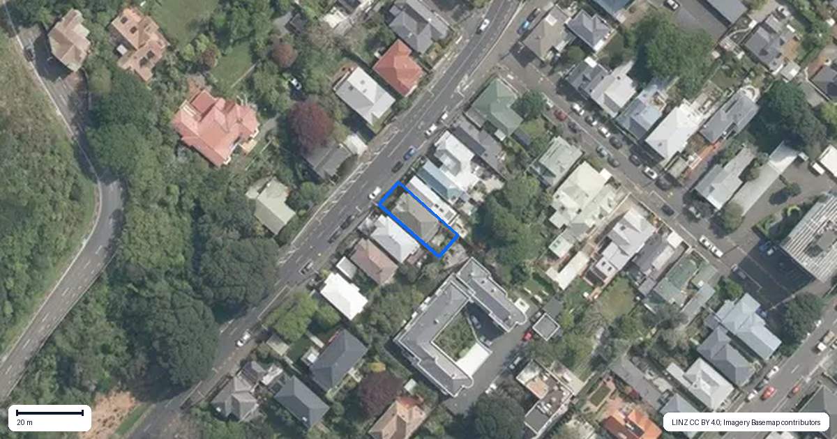 Property context map for 35 Grant Road, Thorndon, Wellington