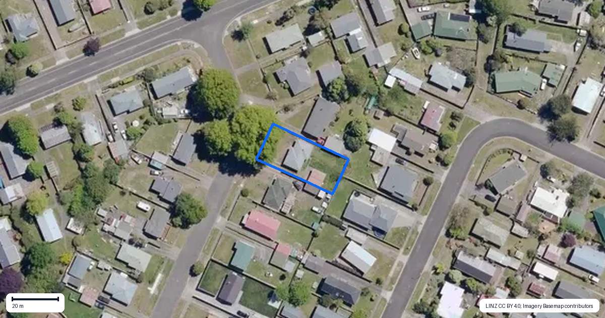 Property context map for 44 Paekiri Street, Turangi