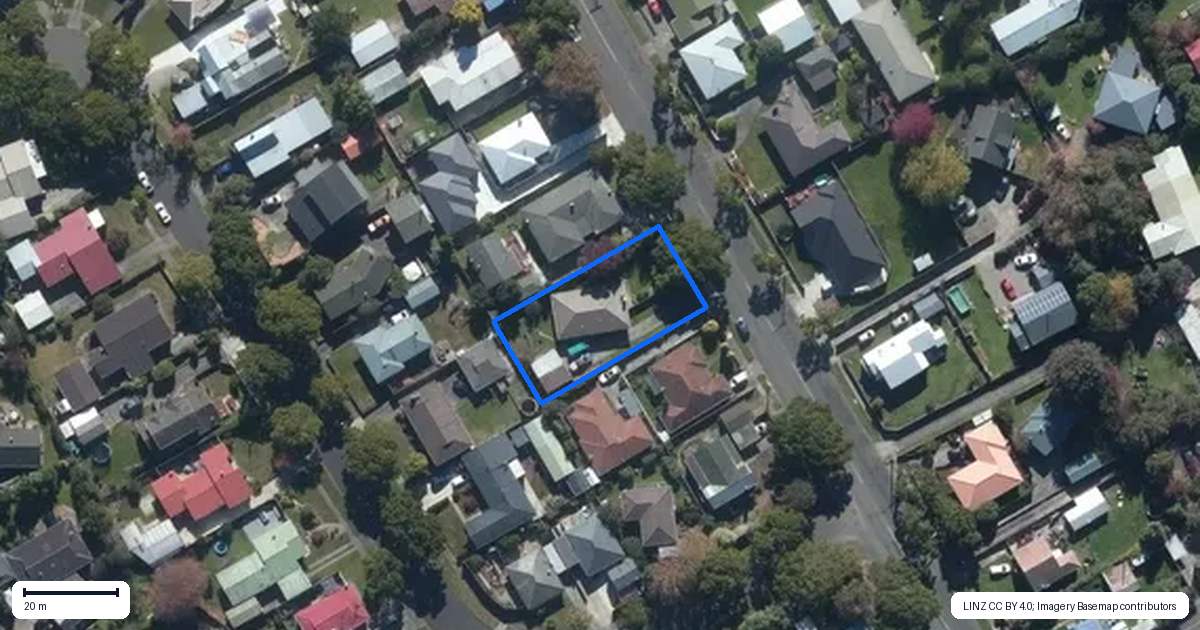 Property context map for 98 Maxwells Line, Awapuni, Palmerston North