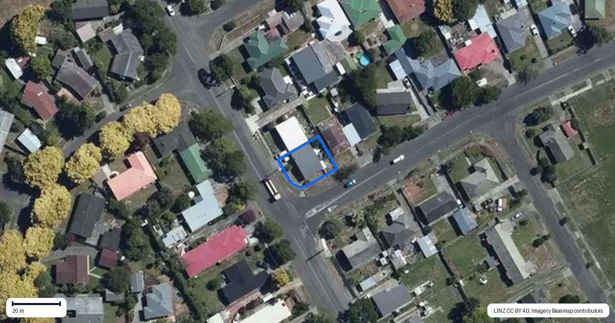 Property context map for 17 Maxwells Line, Awapuni, Palmerston North