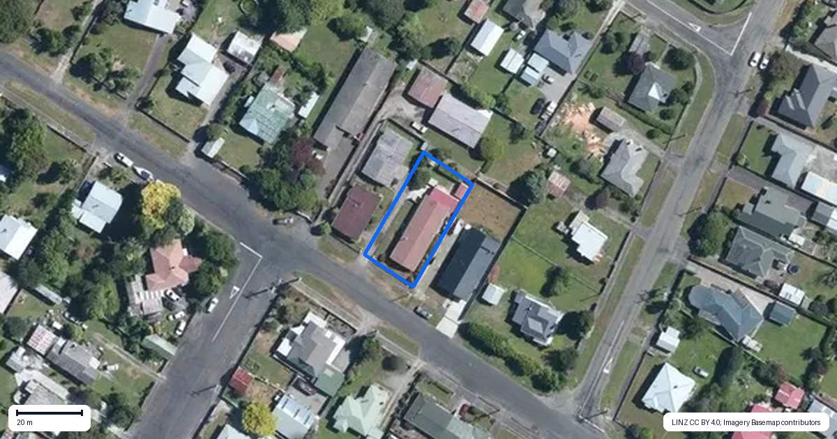 Property context map for 8 Cambridge Street, Pahiatua