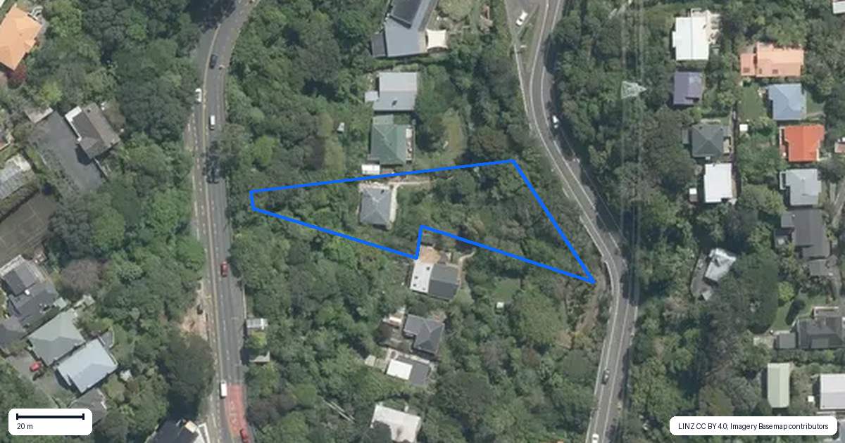 Property context map for 23 Curtis Street, Karori, Wellington