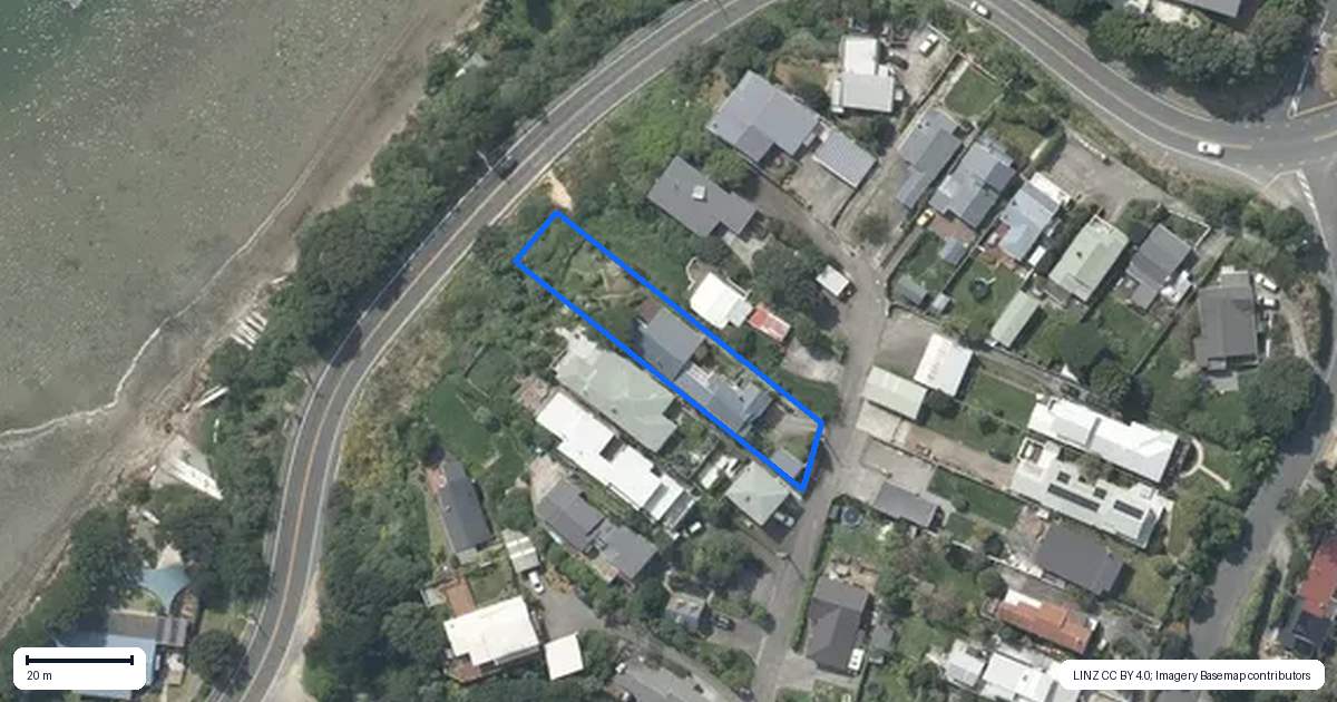 Property context map for 61 Bayview Road, Paremata, Porirua