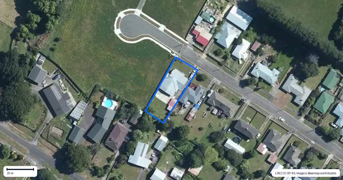 Property context map for 21 Hamilton Street, Pahiatua