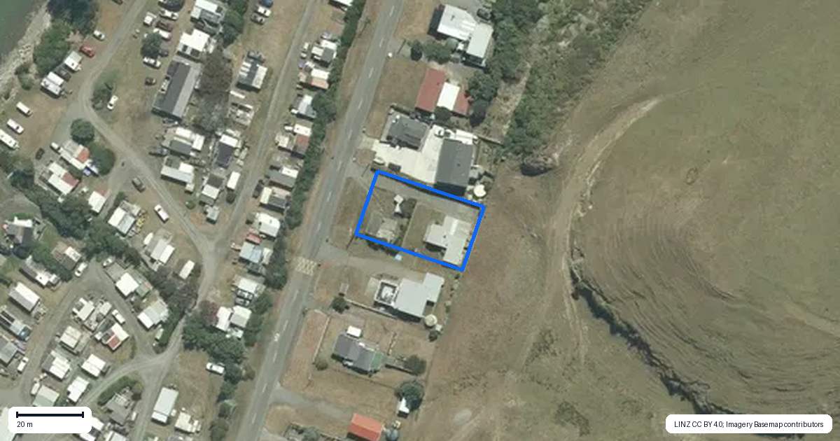 Property context map for 40A Lake Ferry Road, Lake Ferry, Featherston