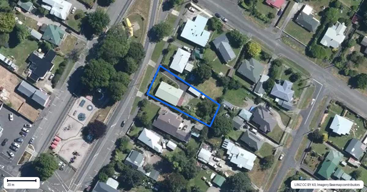 Property context map for 19 Main Street, Pahiatua