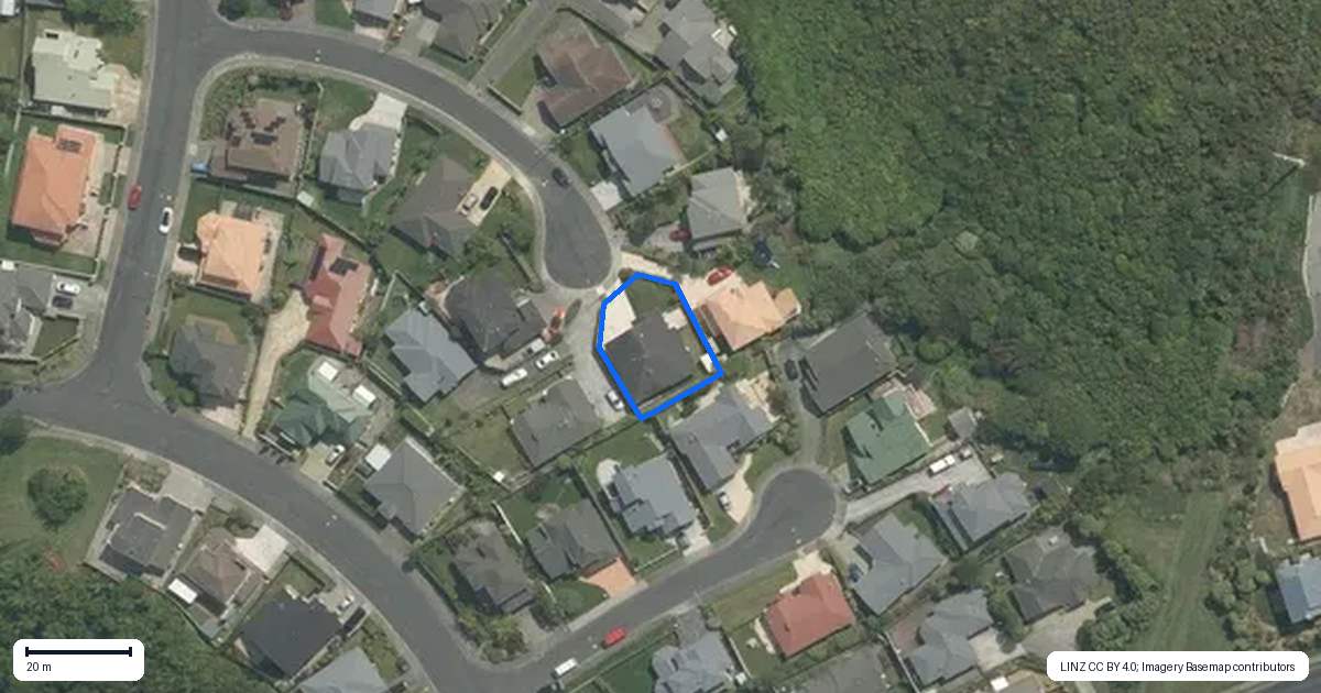 Property context map for 14 Cabbage Tree Grove, Woodridge, Wellington