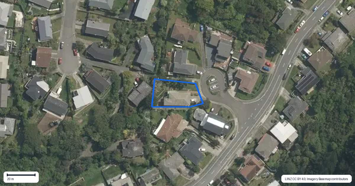 Property context map for 54 Woodman Drive, Tawa, Wellington