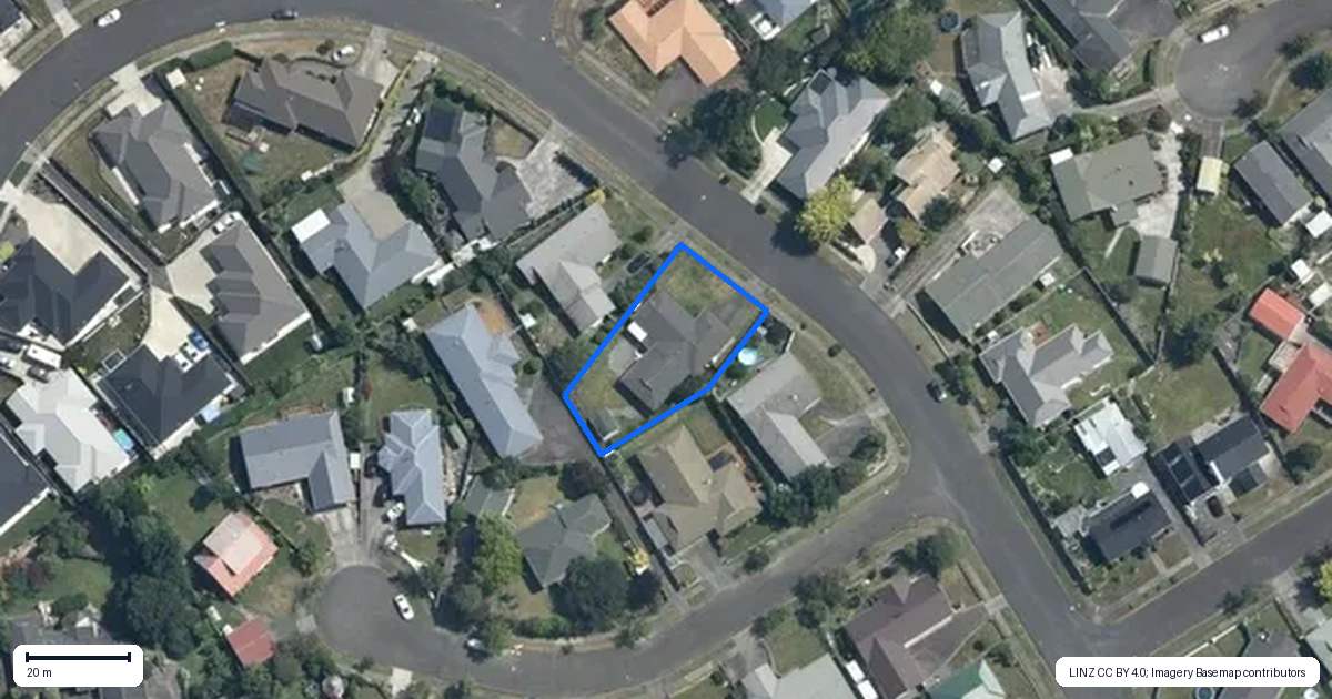 Property context map for 12 Nancy Avenue, Feilding