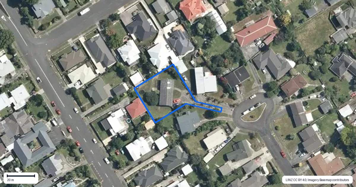 Property context map for 33 Shelton Place, Feilding