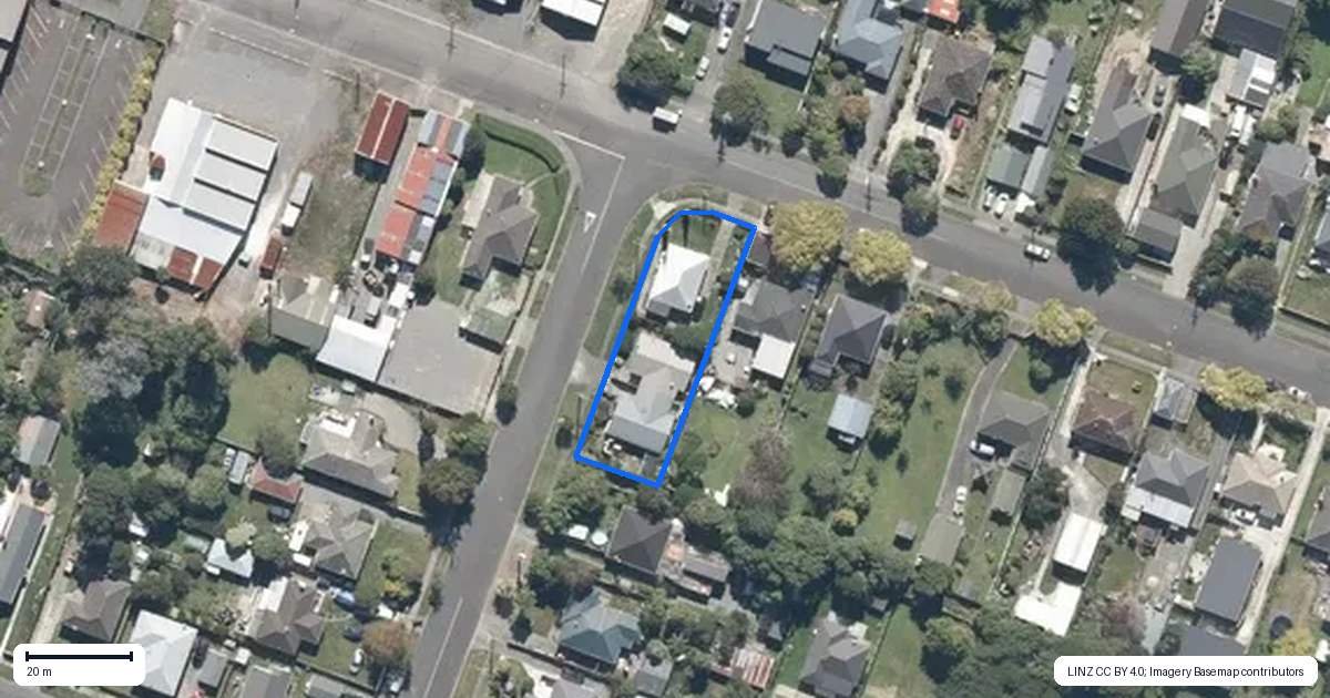 Property context map for 1A Wood Street, Wainuiomata, Lower Hutt
