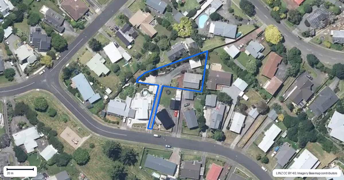 Property context map for 90 Treadwell Street, Springvale, Whanganui