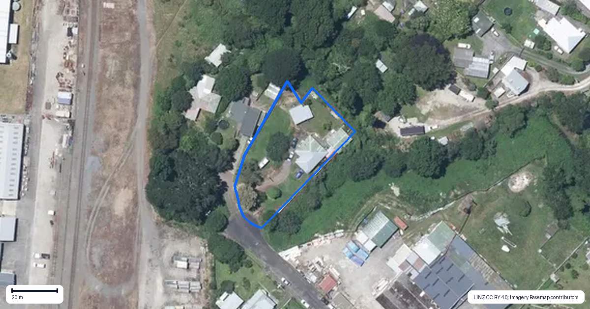 Property context map for 30 Gibson Street, Aramoho, Whanganui