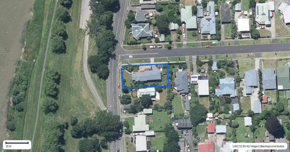 Property context map for 131 Anzac Parade, Whanganui East, Whanganui