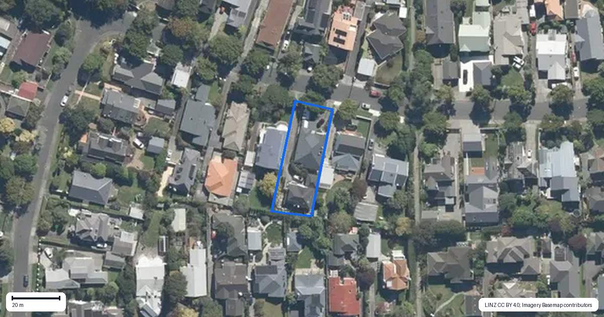Property context map for 1/24 Totara Crescent, Woburn, Lower Hutt