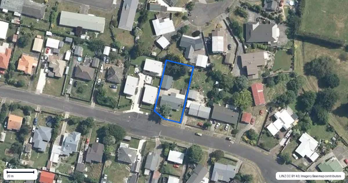 Property context map for 17 Tingey Avenue, Feilding