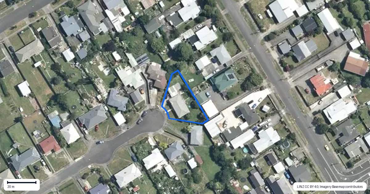 Property context map for 25 Taylor Avenue, Feilding