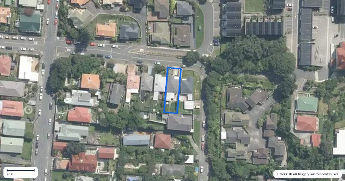 Property context map for 26 Avon Street, Island Bay, Wellington