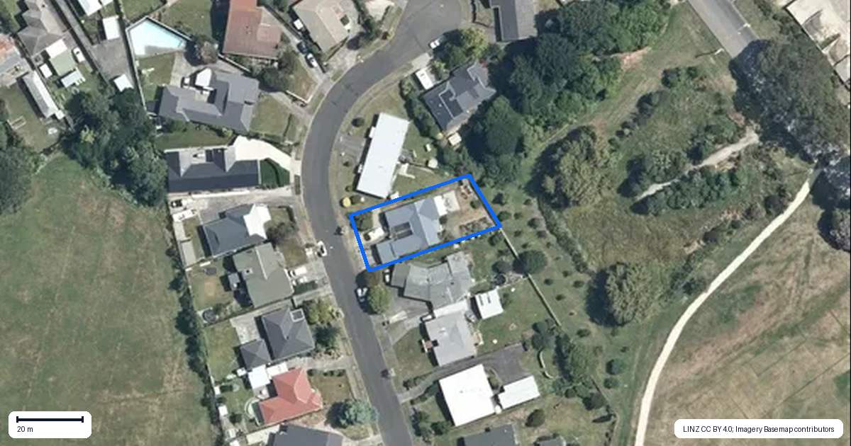 Property context map for 71 Fairview Avenue, Feilding