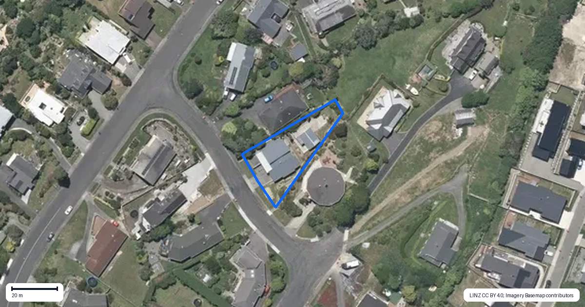 Property context map for 5 Mohua Street, Waikanae