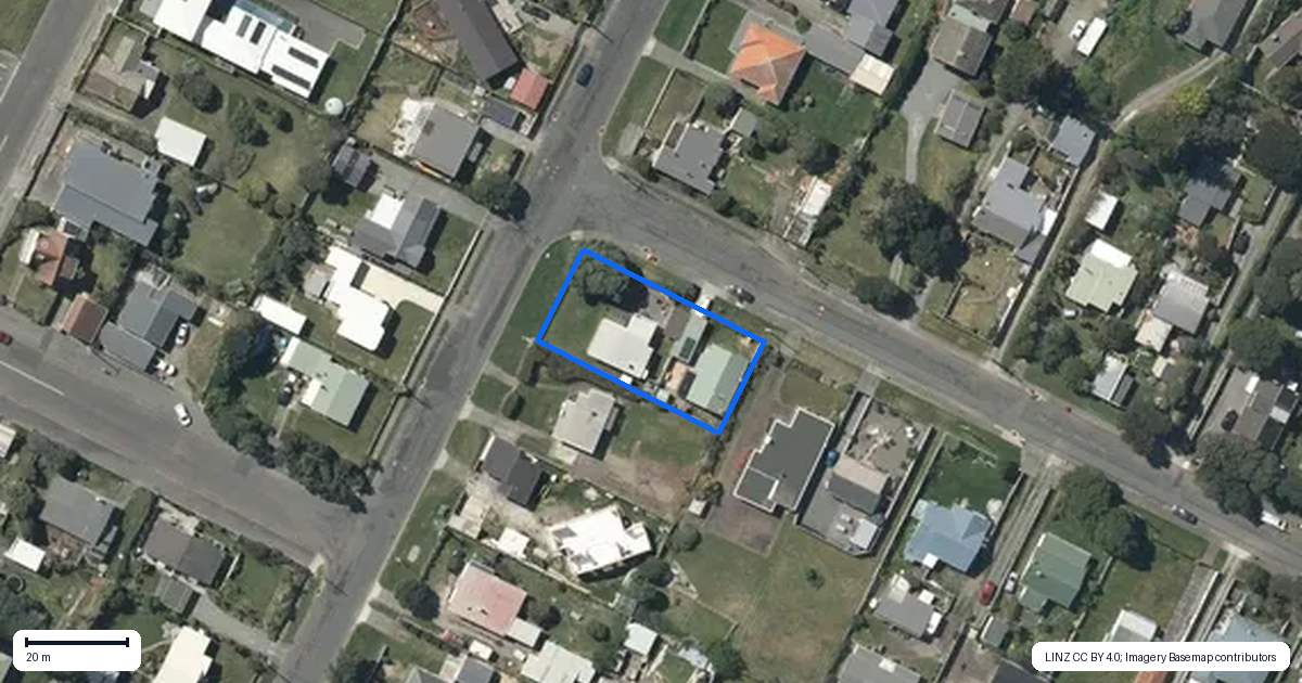 Property context map for 1 Toi Street, Otaki Beach, Otaki