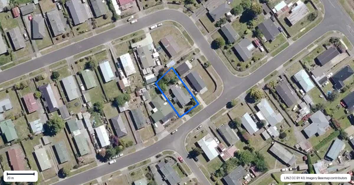 Property context map for 14 Patikura Place, Turangi