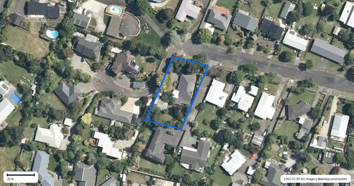 Property context map for 34 Pirinoa Street, Feilding