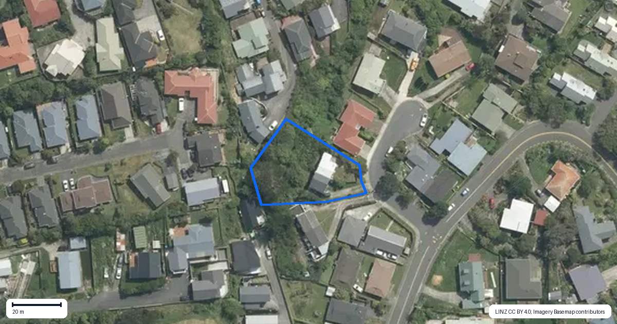 Property context map for 5A Kerr Grove, Johnsonville, Wellington