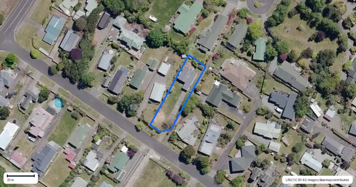 Property context map for 15 Kutai Street, Turangi