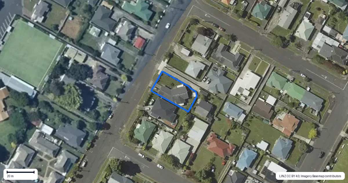 Property context map for 58 Salisbury Street, Levin