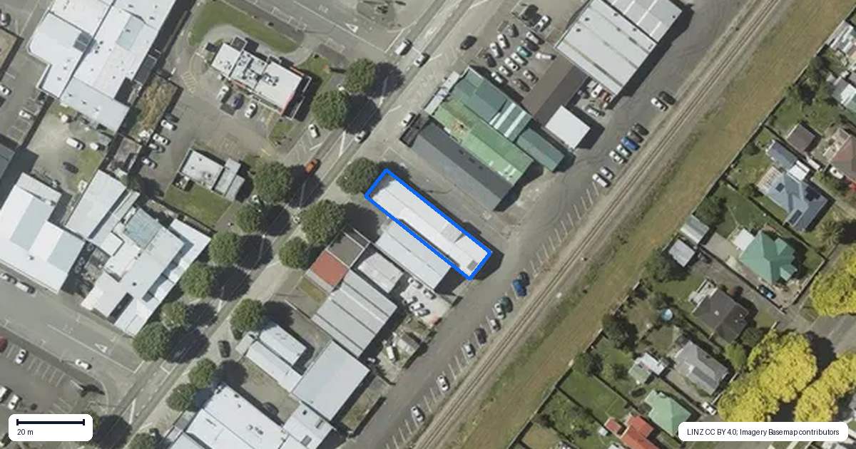 Property context map for 310 Oxford Street, Levin