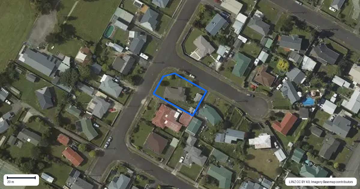 Property context map for 2 Selwyn Street, Levin