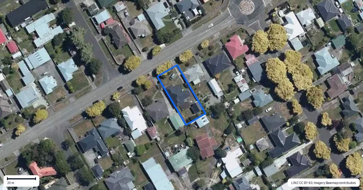 Property context map for 22 Liverpool Street, Takaro, Palmerston North