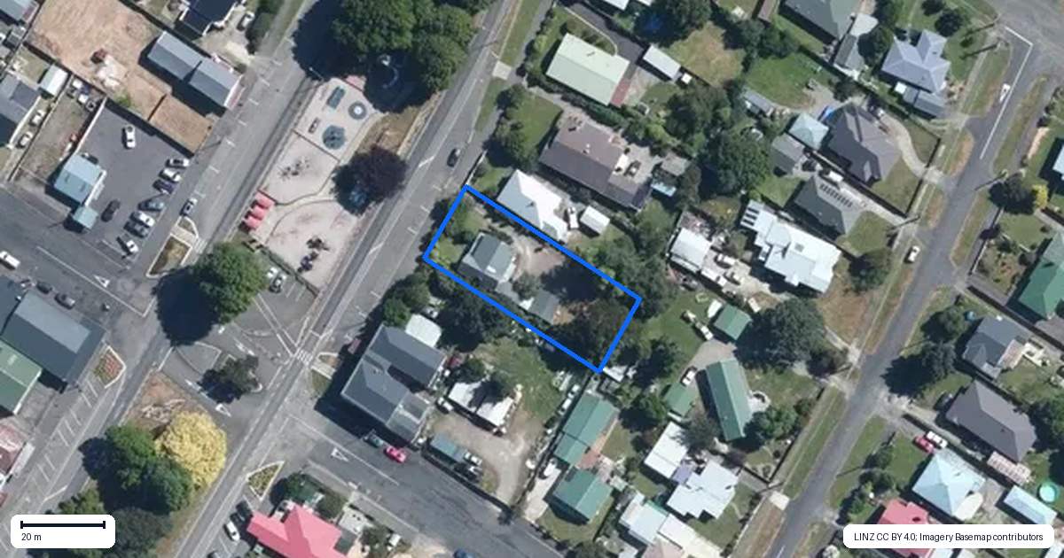 Property context map for 25 Main Street, Pahiatua