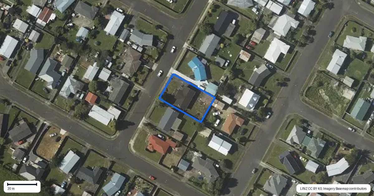 Property context map for 31 Solway Street, Levin