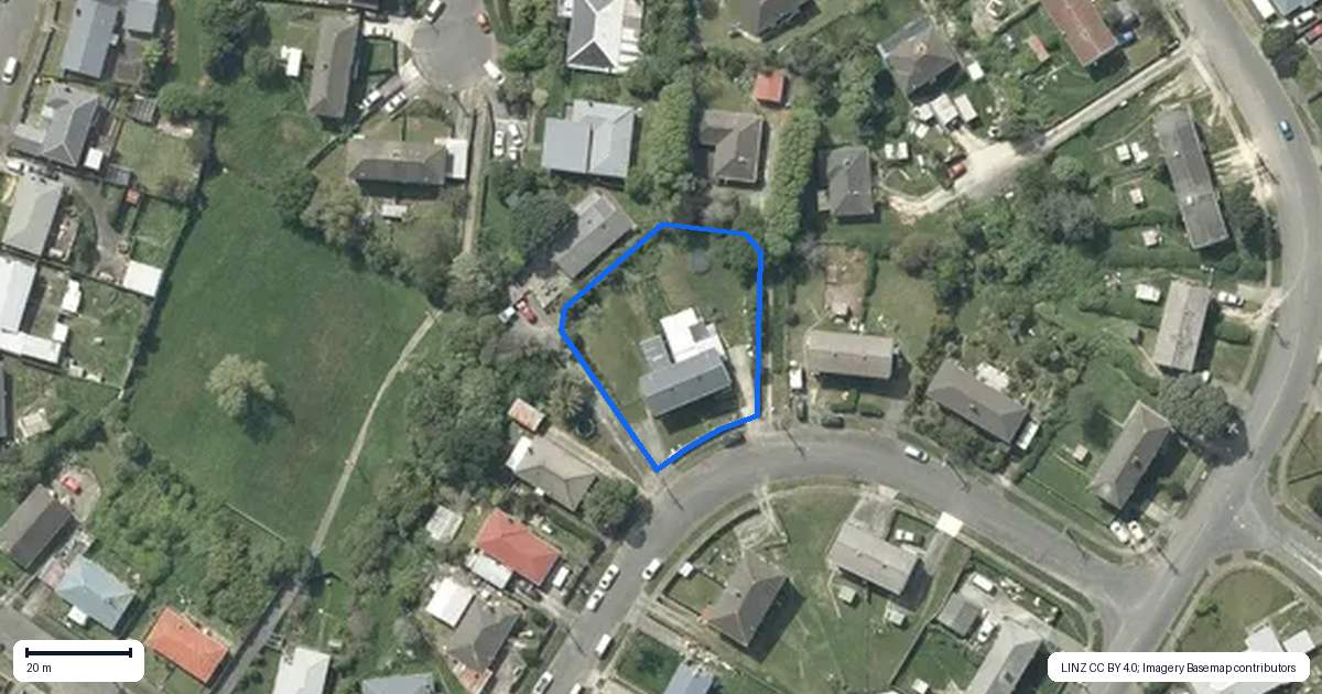 Property context map for 63 Leicester Street, Cannons Creek, Porirua
