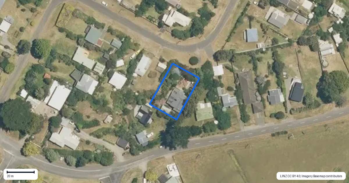 Property context map for 7 Arthur Street, Waikawa Beach, Manakau
