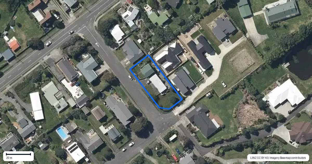 Property context map for 29 Titoki Road, Waikanae Beach, Waikanae
