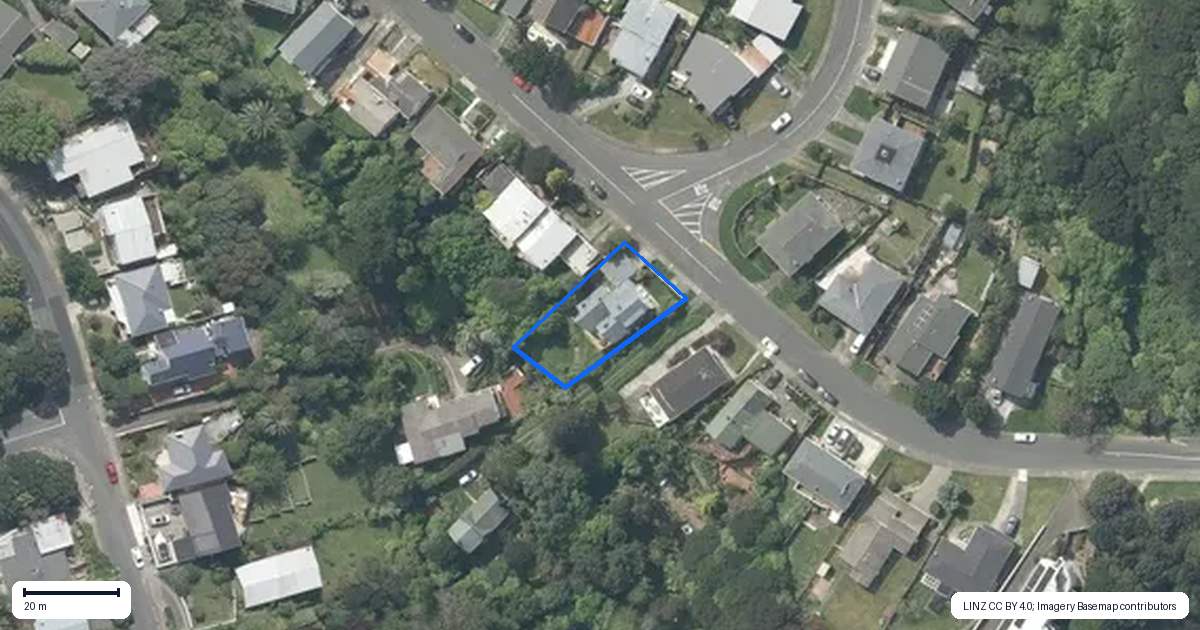 Property context map for 18 Penryn Drive, Camborne, Porirua