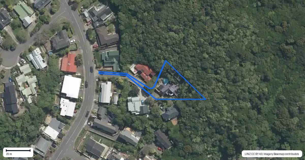 Property context map for 52 Amapur Drive, Khandallah, Wellington