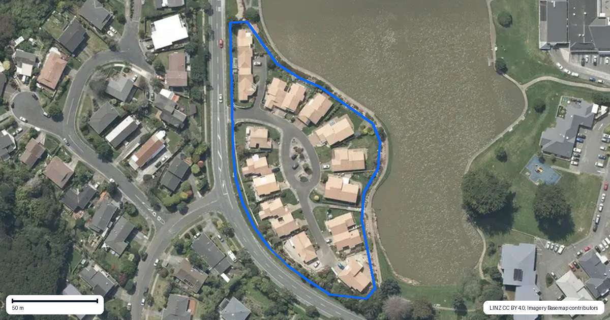 Property context map for 4 Lakeside Villas, Whitby, Porirua