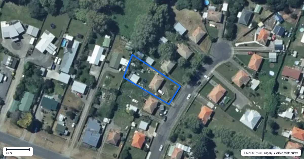 Property context map for 5 Churchill Crescent, Foxton