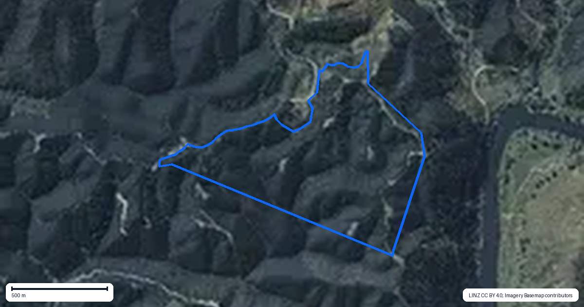 Property context map for 752 Tokomaru East Road, Brunswick
